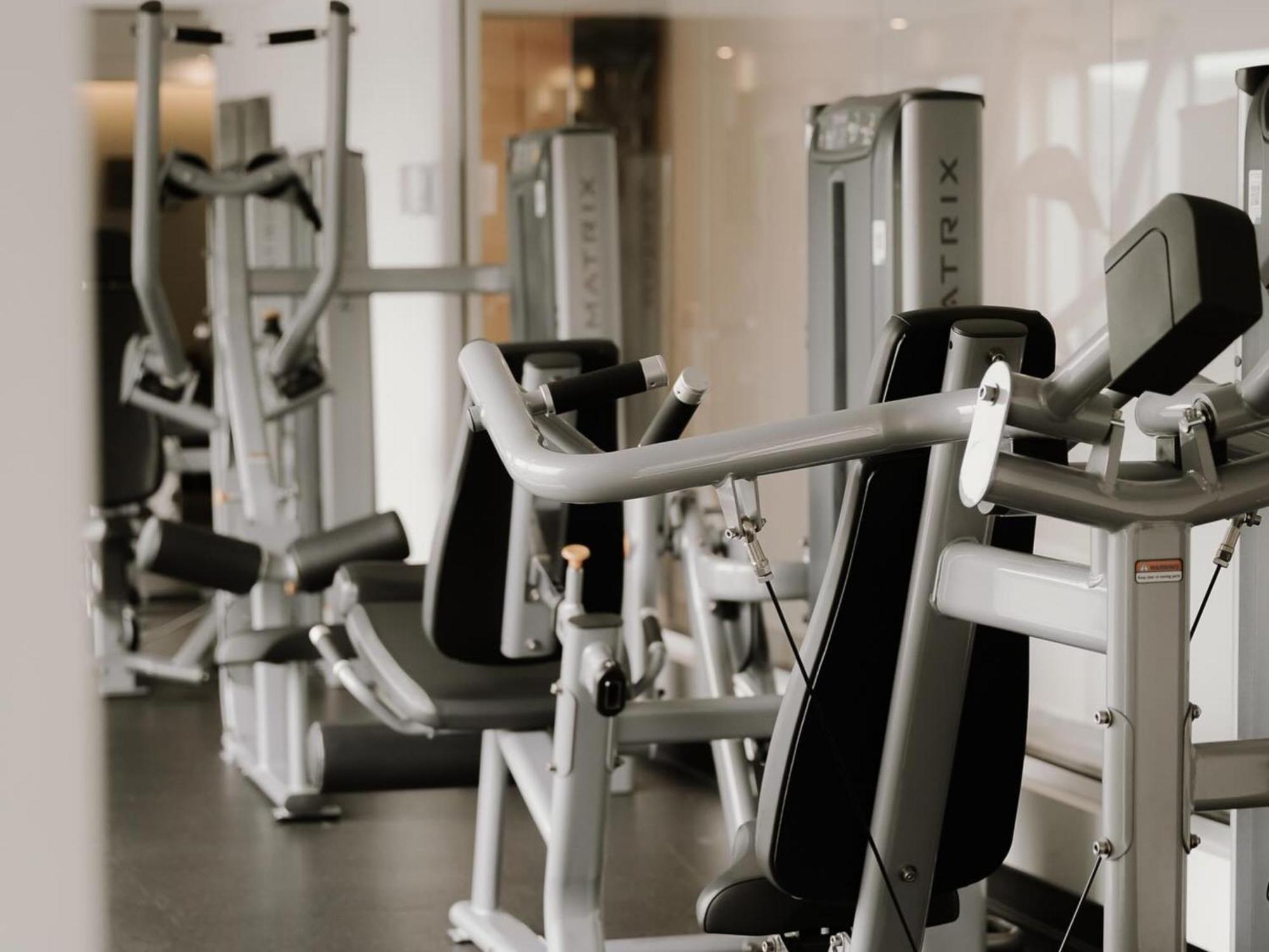 Otl Gouverneur 셔브룩 외부 사진 A gym