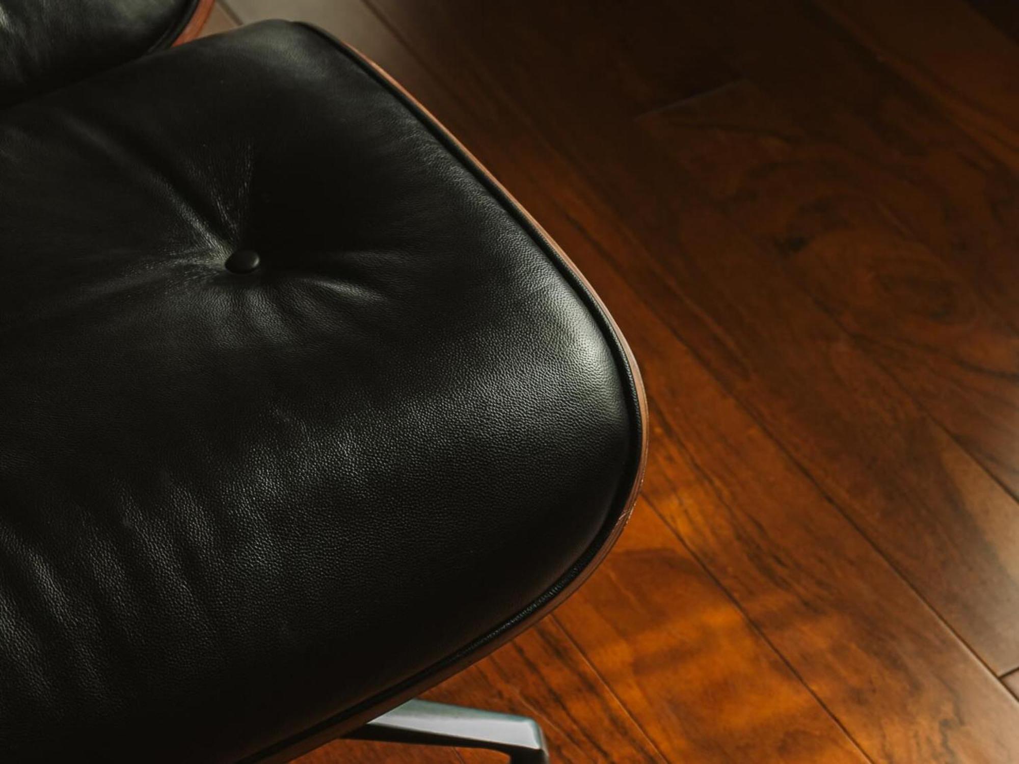 Otl Gouverneur 셔브룩 외부 사진 Detail of the chair